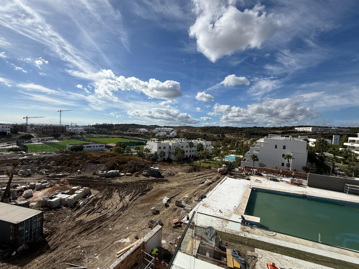 3 Bedroom Apartment for Sale in Estepona — view 15