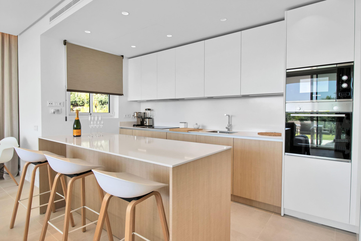 2 Bedroom Apartment for Sale in Ojén — 9