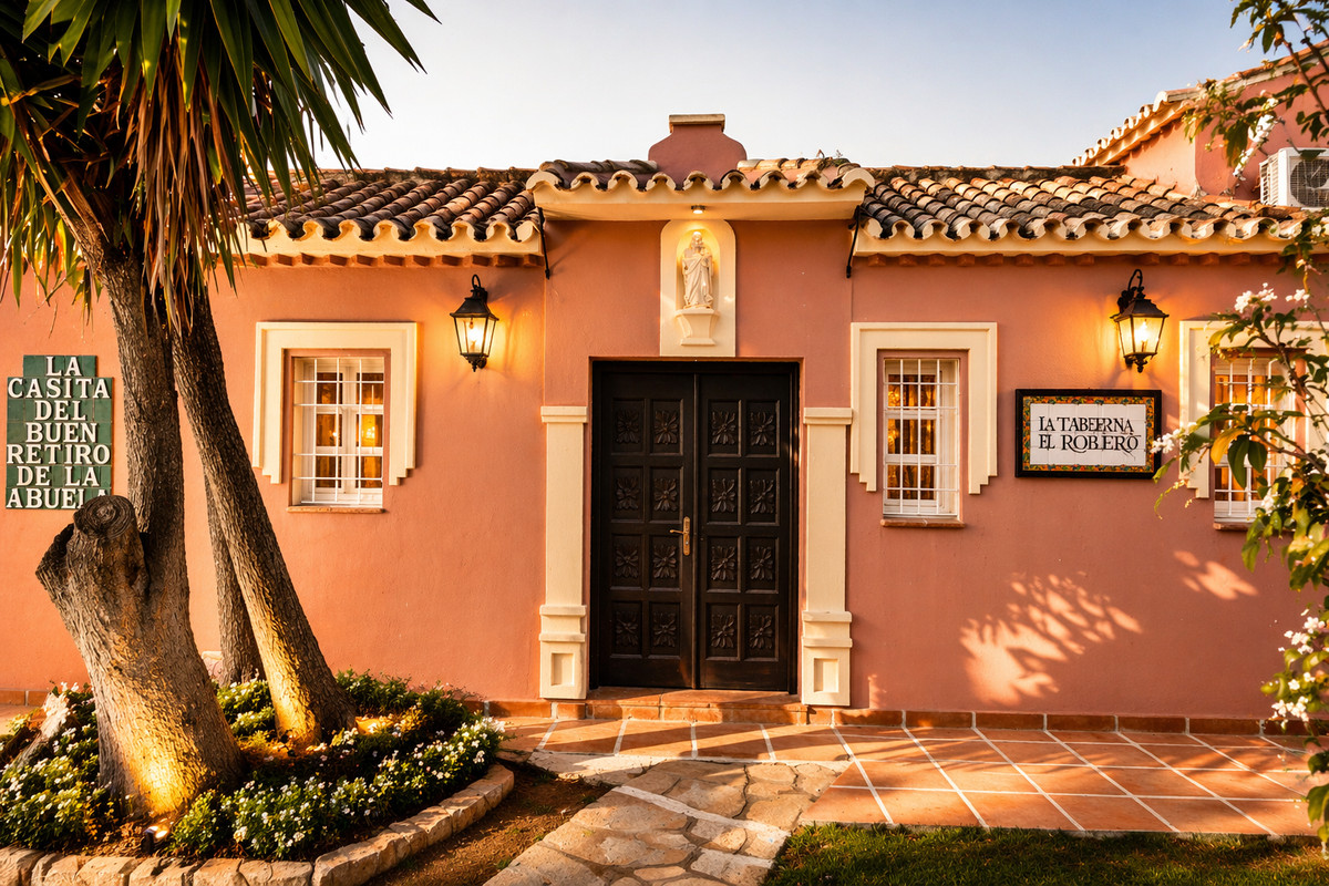 5 Bedroom Villa for Sale in Guadalmina Baja — 4