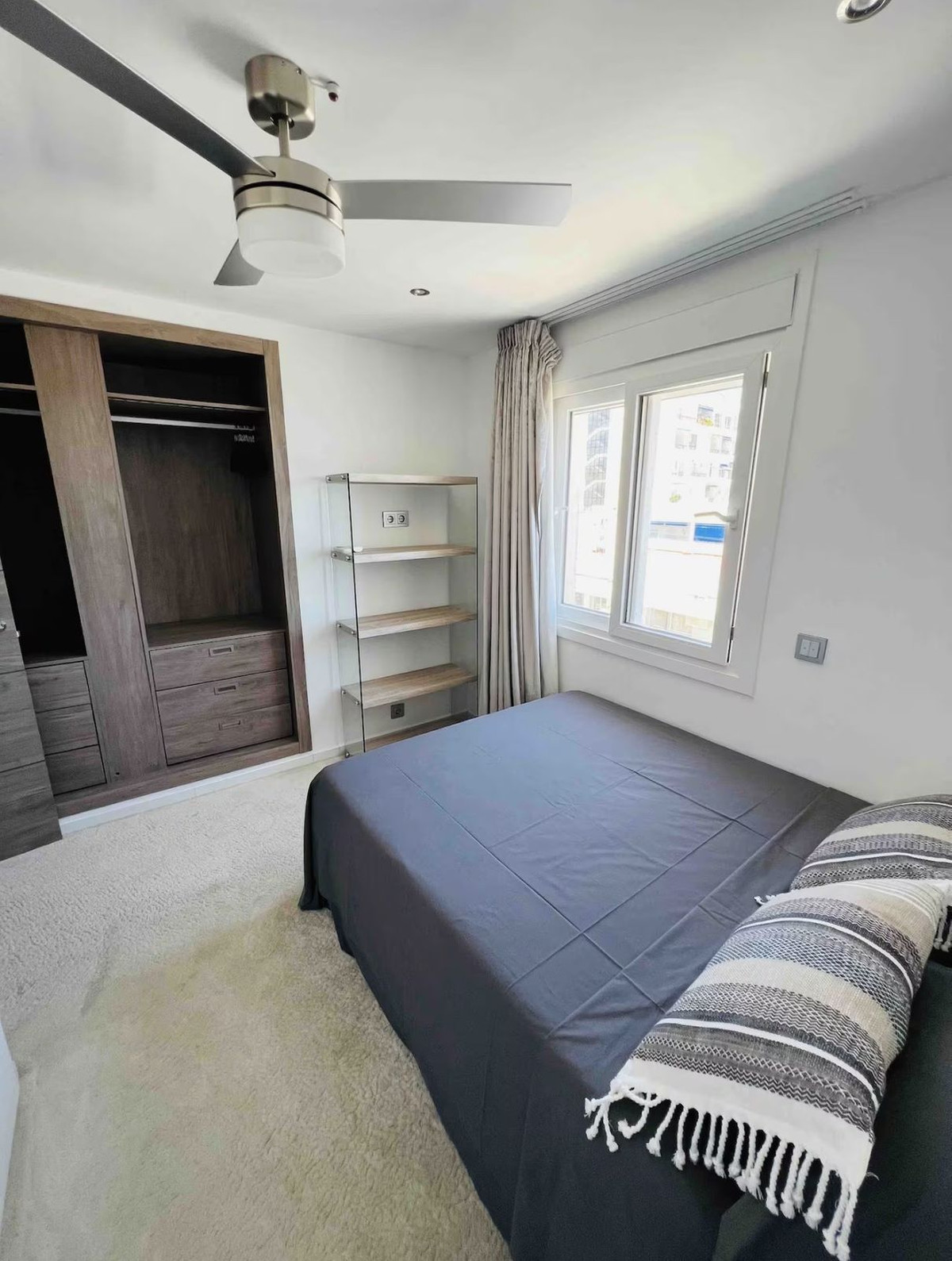 2 Bedroom Apartment for Sale in Marbella — view 12
