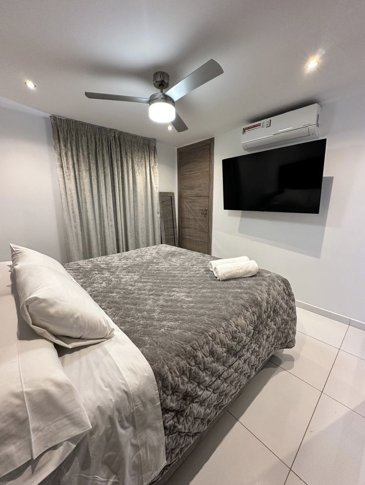 2 Bedroom Apartment for Sale in Marbella — 8