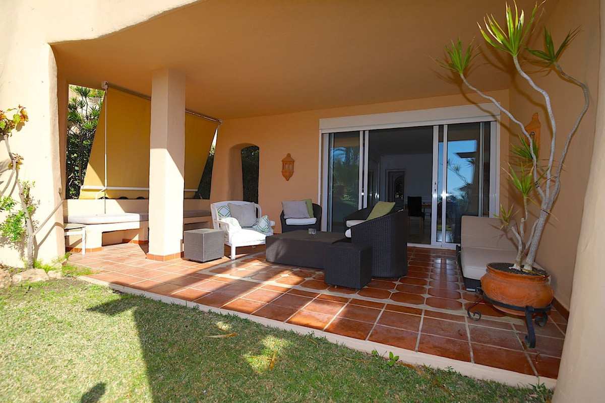 3 Bedroom Apartment for Sale in Sierra Blanca — 2