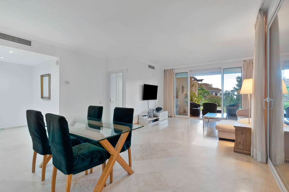 3 Bedroom Apartment for Sale in Sierra Blanca — 7