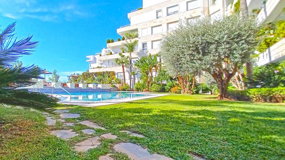 1 Bedroom Apartment for Sale in Marbella — 5