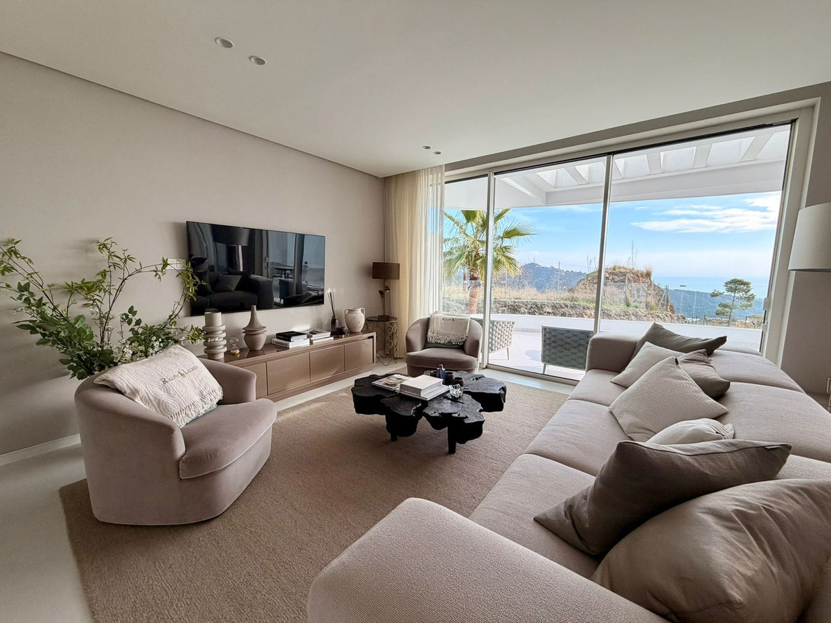 2 Bedroom Apartment for Sale in Ojén — 9