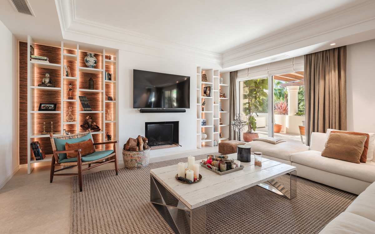 3 Bedroom Apartment for Sale in Nueva Andalucía