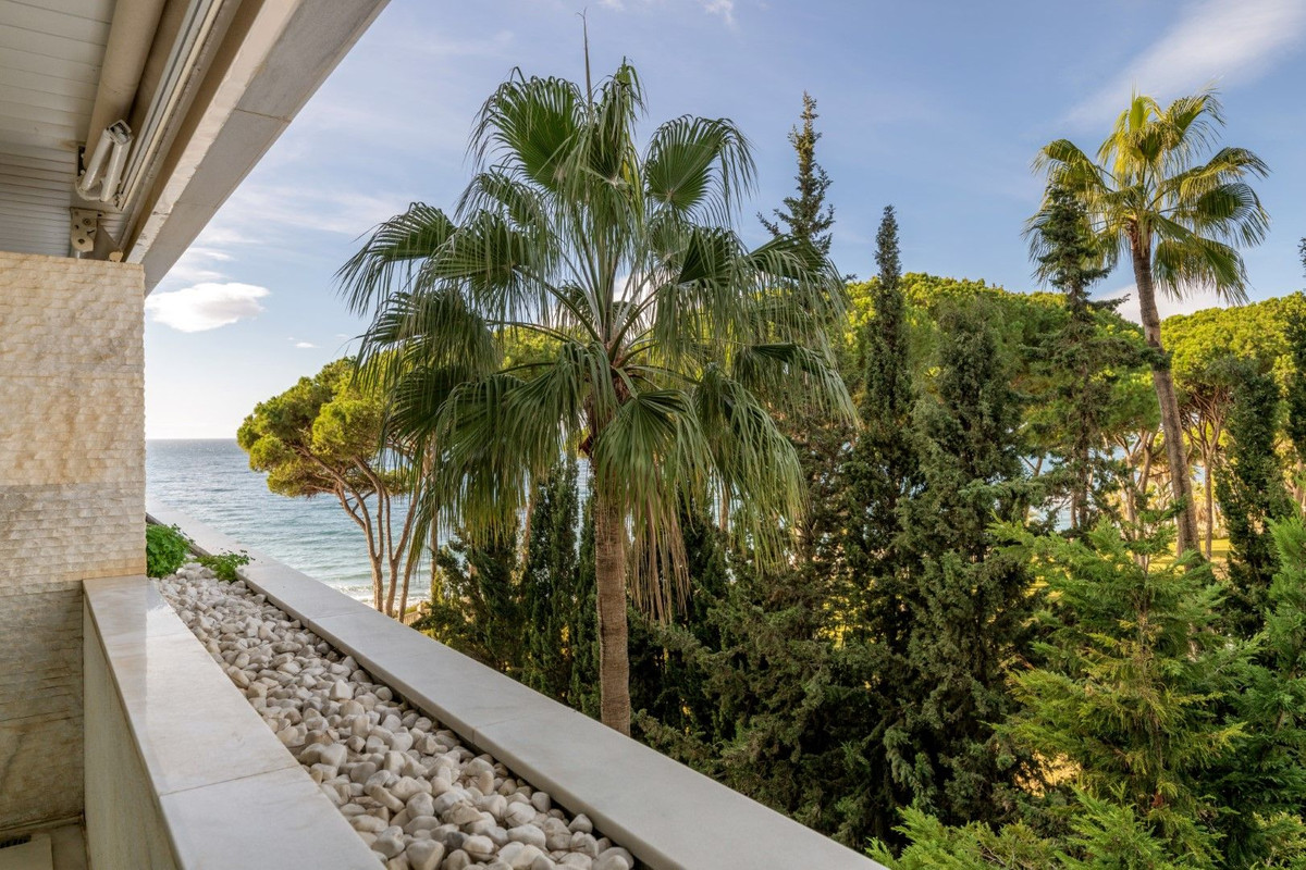 2 Bedroom Apartment for Sale in Marbella — view 15