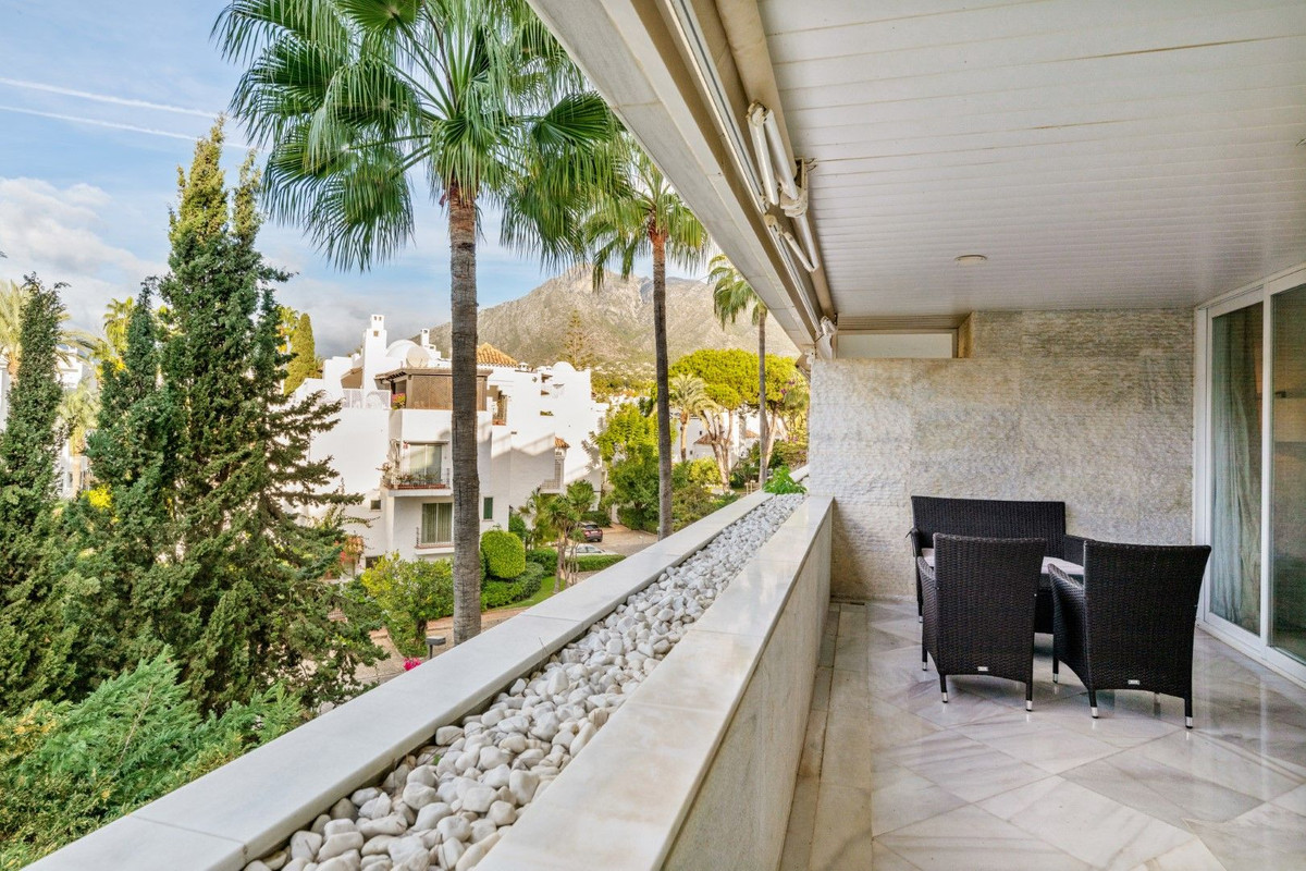 2 Bedroom Apartment for Sale in Marbella — 6