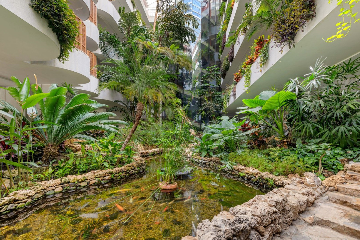 2 Bedroom Apartment for Sale in Marbella — 8