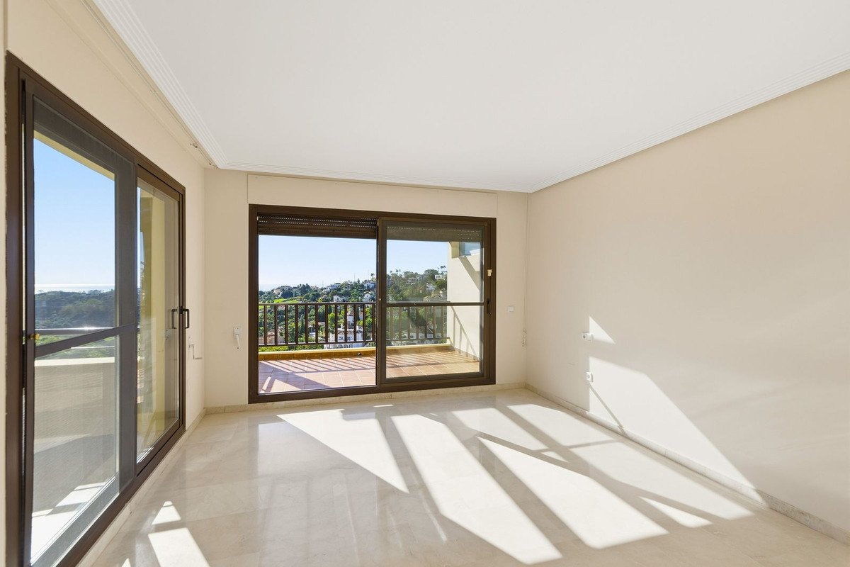 4 Bedroom Apartment for Sale in Los Arqueros — 6