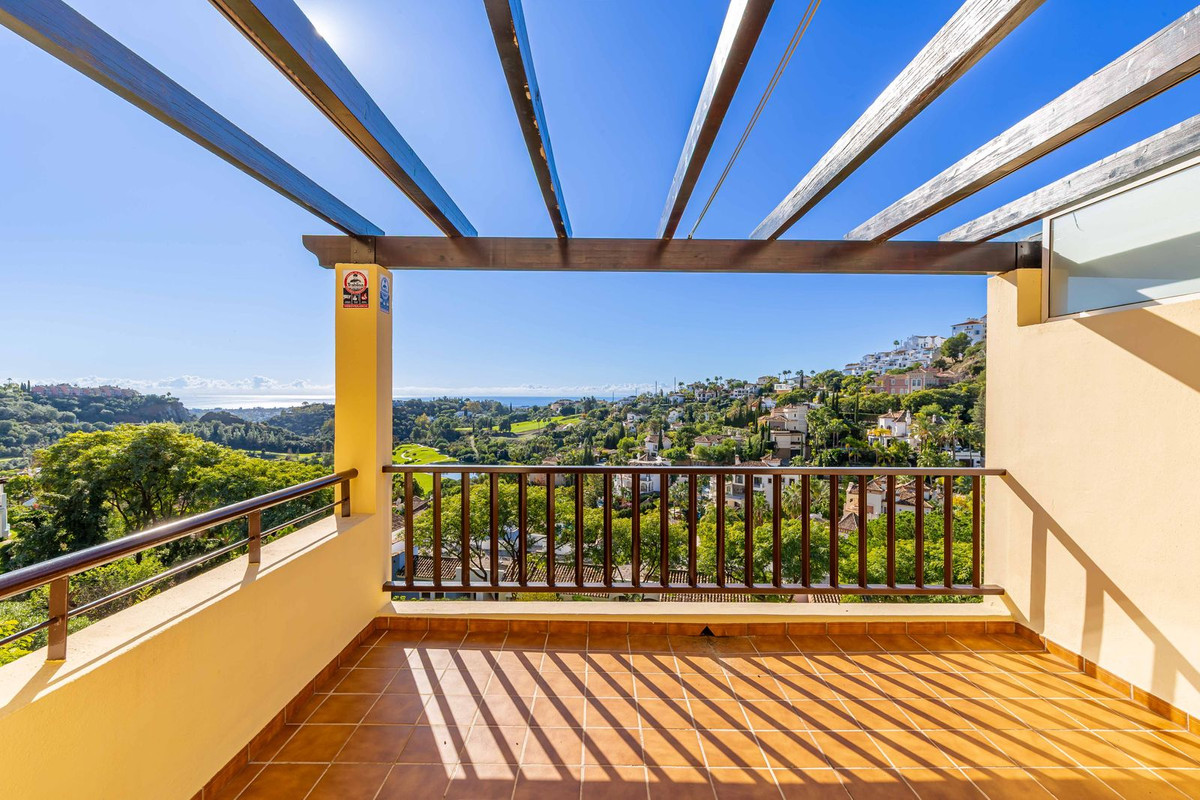4 Bedroom Apartment for Sale in Los Arqueros — 9