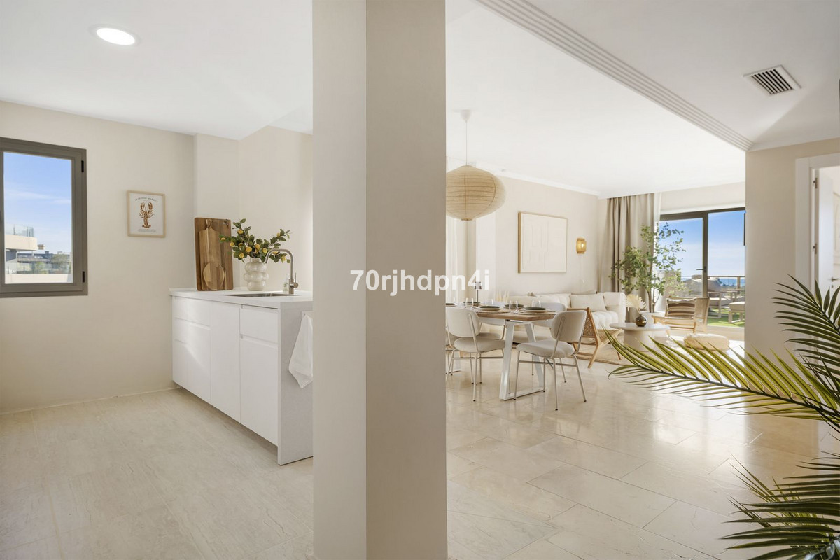 3 Bedroom Apartment for Sale in Selwo