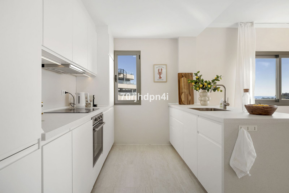 3 Bedroom Apartment for Sale in Selwo — 4