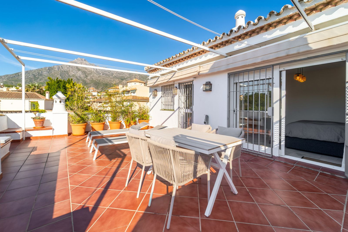 3 Bedroom Apartment for Sale in Nagüeles — 5