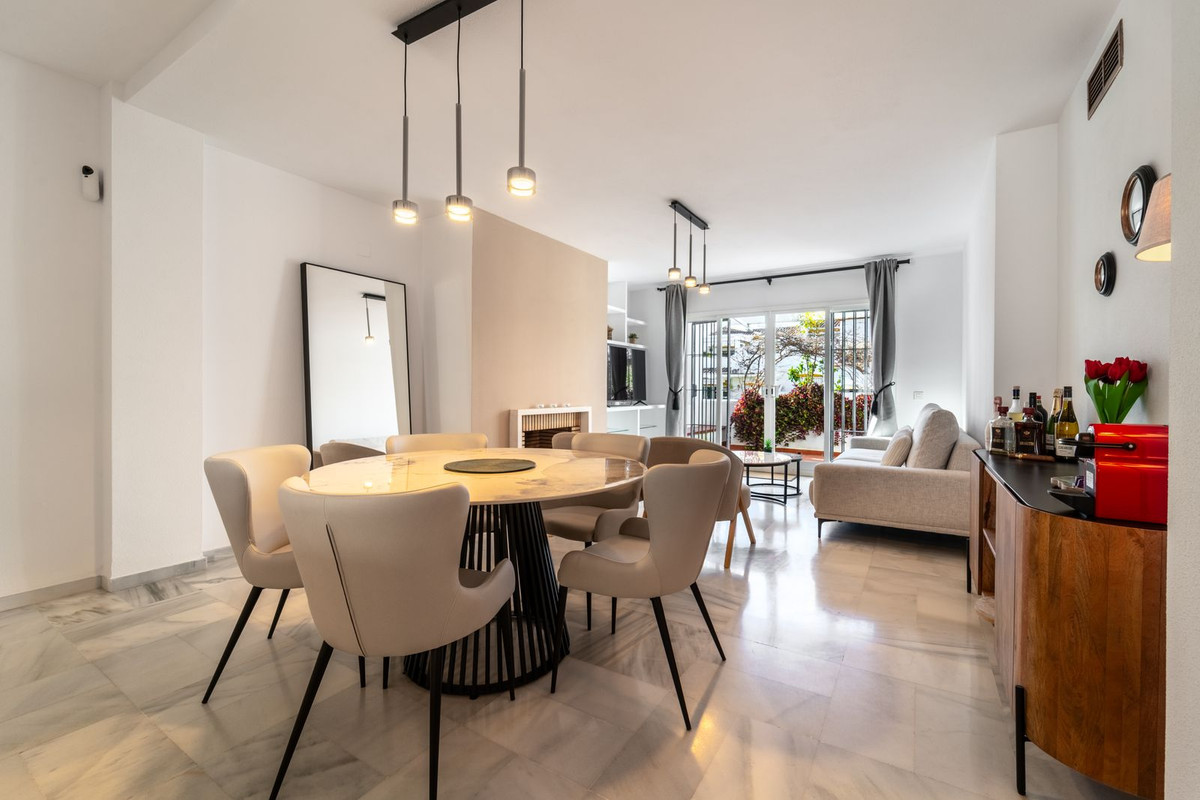 3 Bedroom Apartment for Sale in Nagüeles — 8