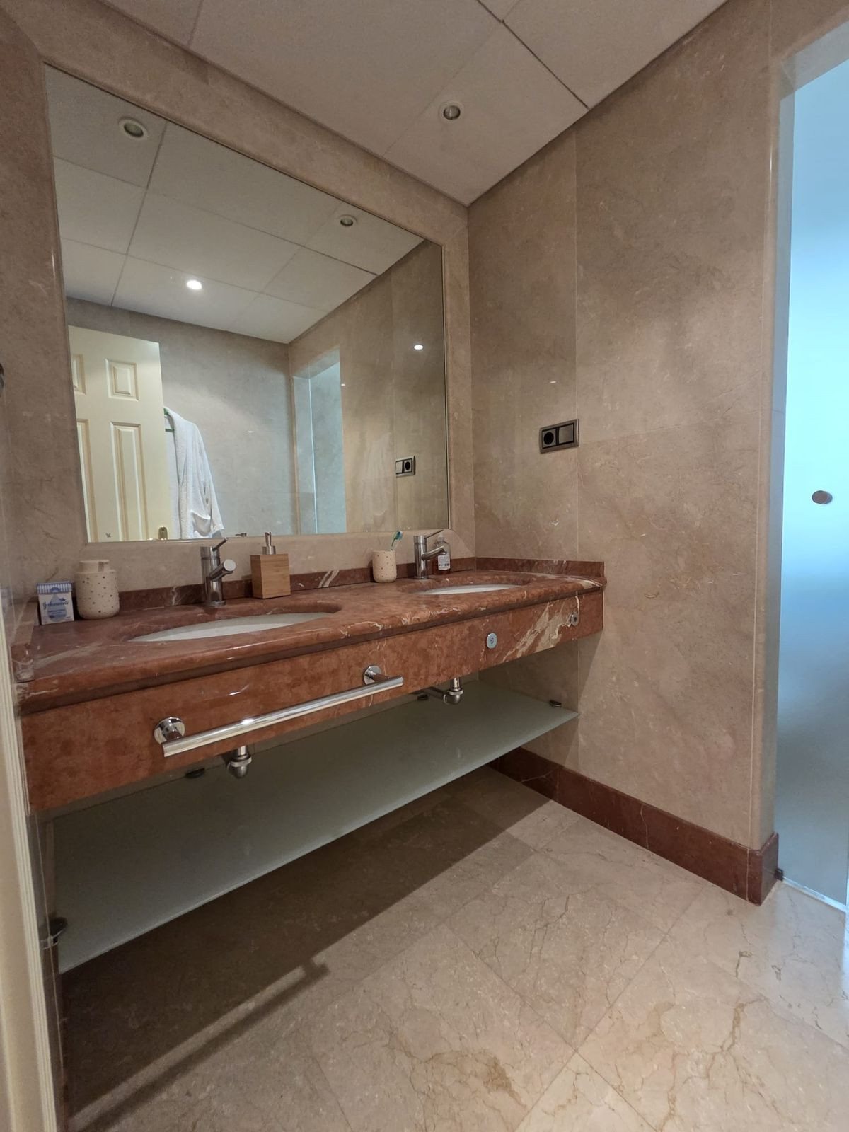 3 Bedroom Apartment for Sale in Sierra Blanca — 7