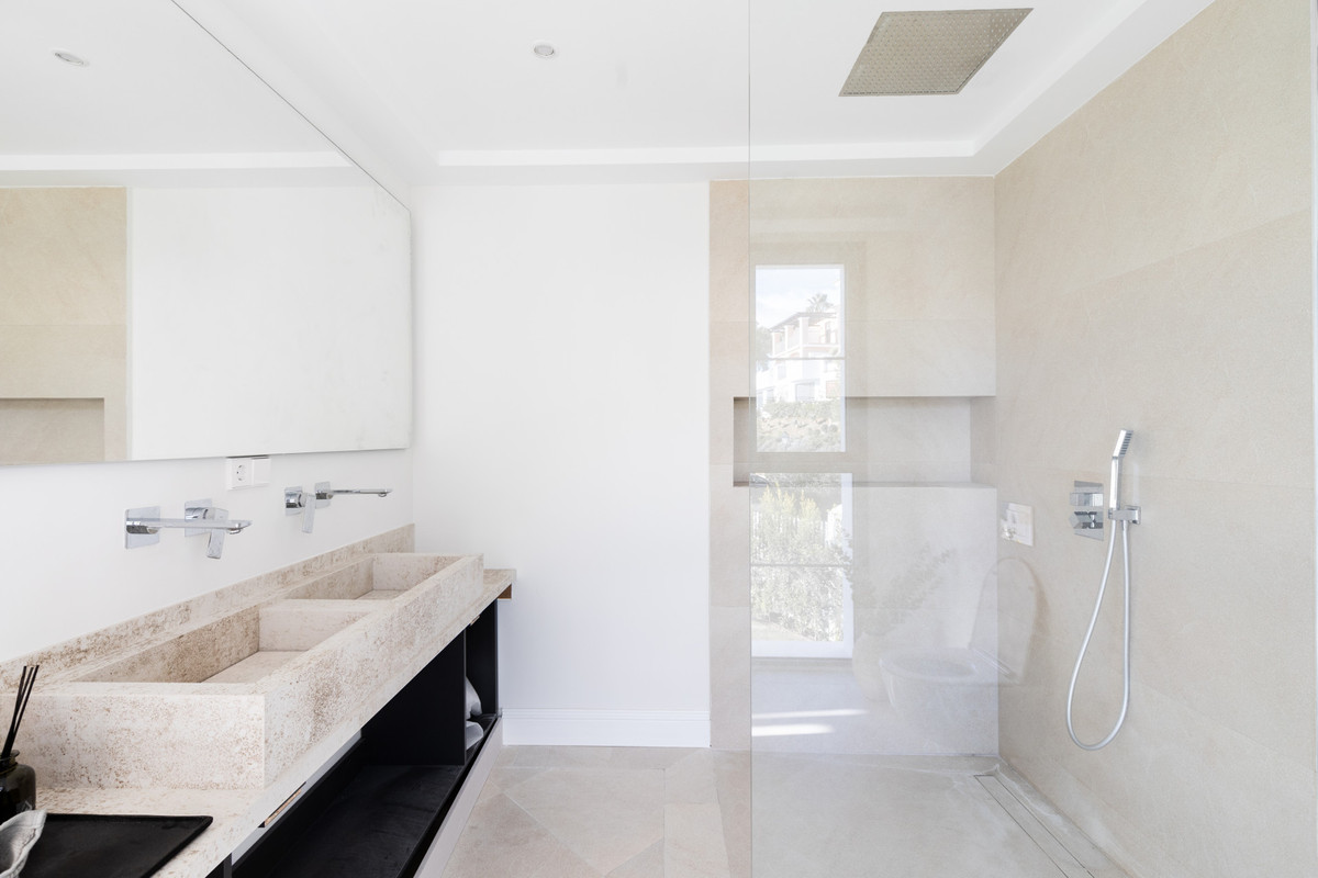 4 Bedroom Villa for Sale in Los Arqueros — view 15