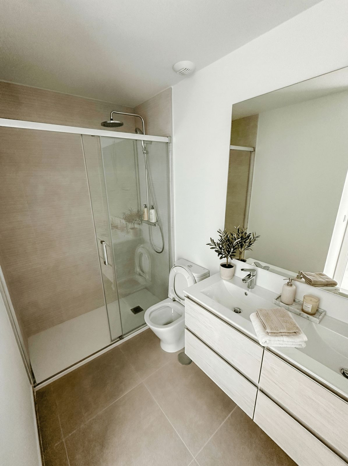 3 Bedroom Apartment for Sale in Estepona — 5