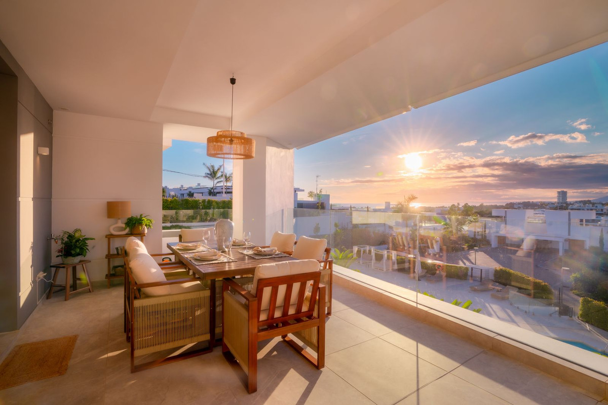 3 Bedroom Apartment for Sale in Marbella — 2