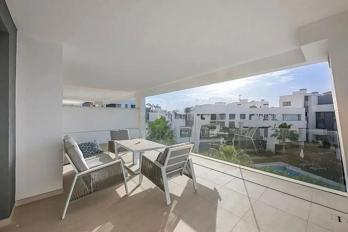 2 Bedroom Apartment for Sale in Selwo