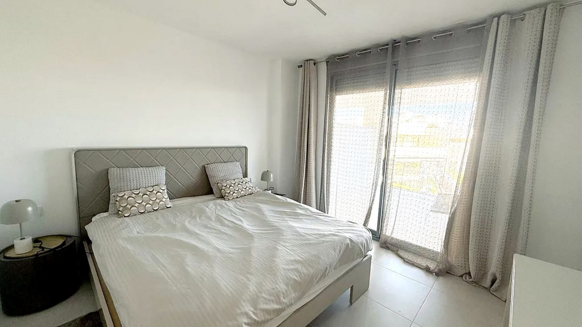 2 Bedroom Apartment for Sale in Selwo — 9