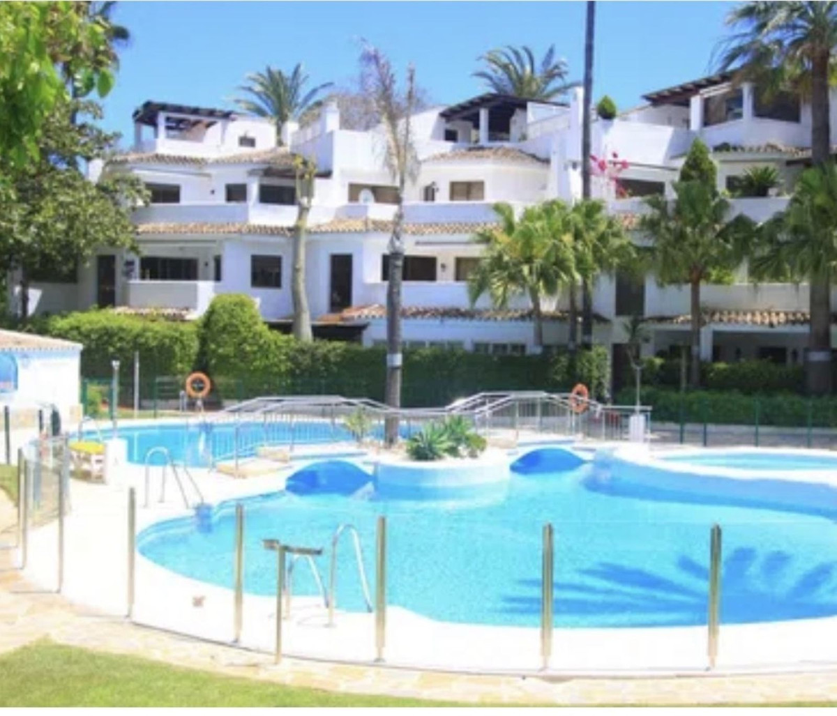 3 Bedroom Apartment for Sale in Marbella — 2