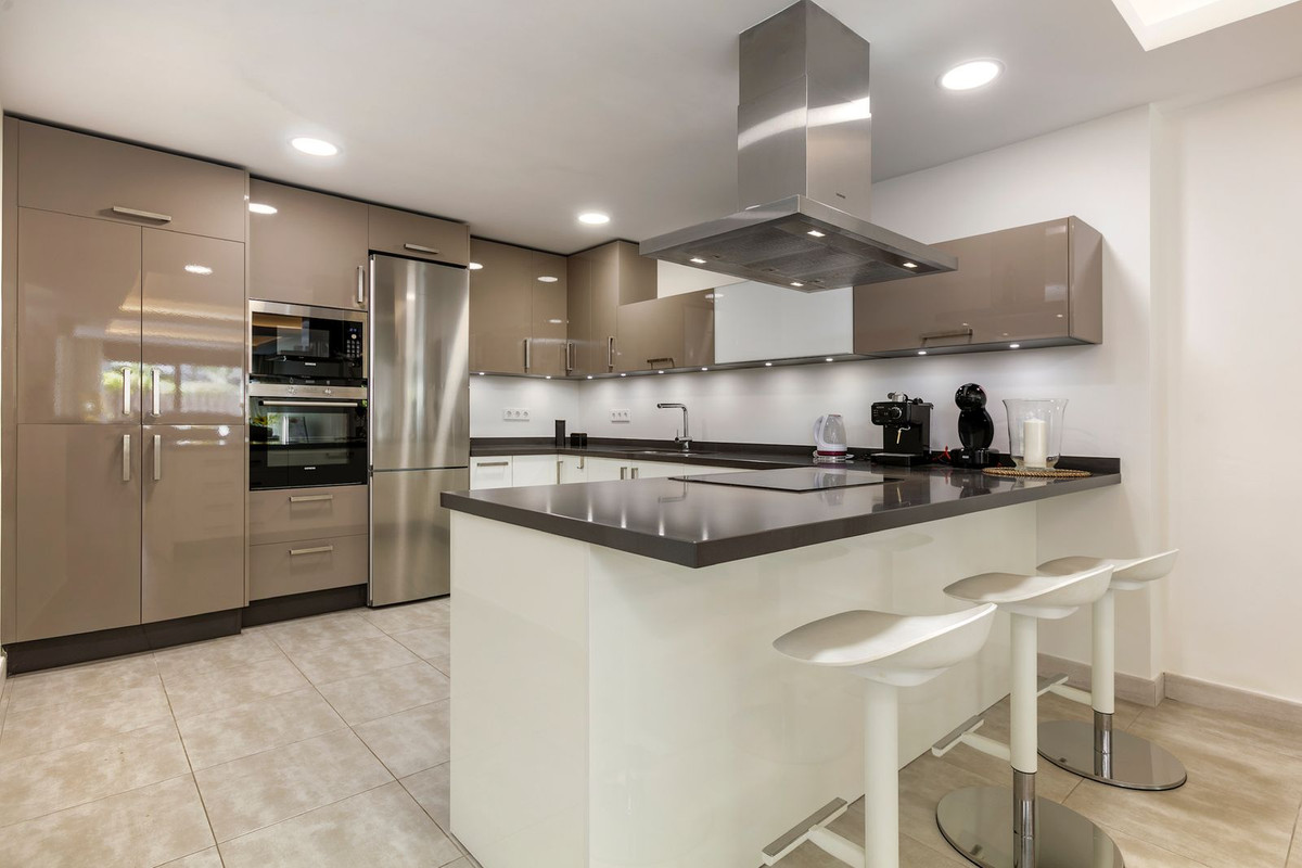 3 Bedroom Apartment for Sale in Nueva Andalucía