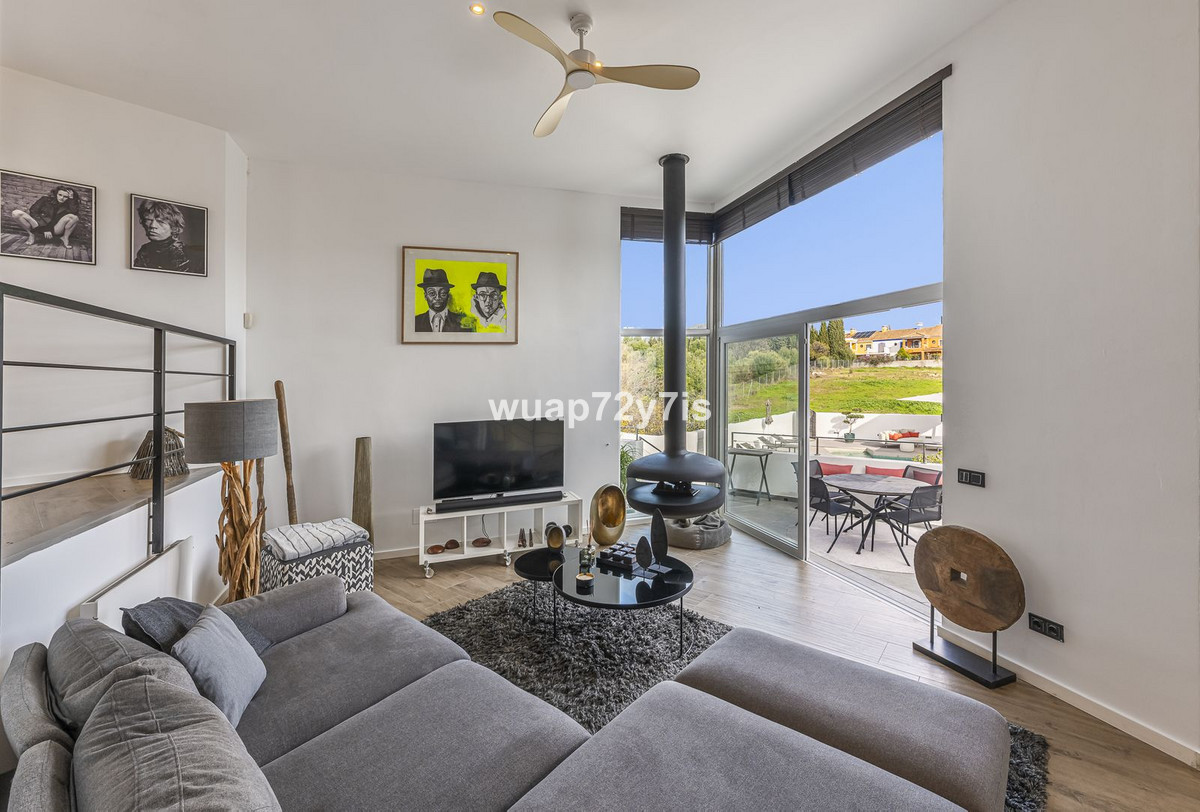 4 Bedroom Villa for Sale in Guadalmina Alta — 8