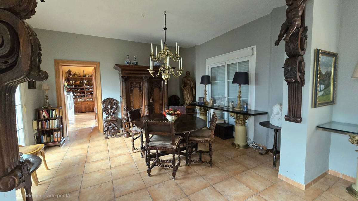 5 Bedroom Villa for Sale in New Golden Mile — 6