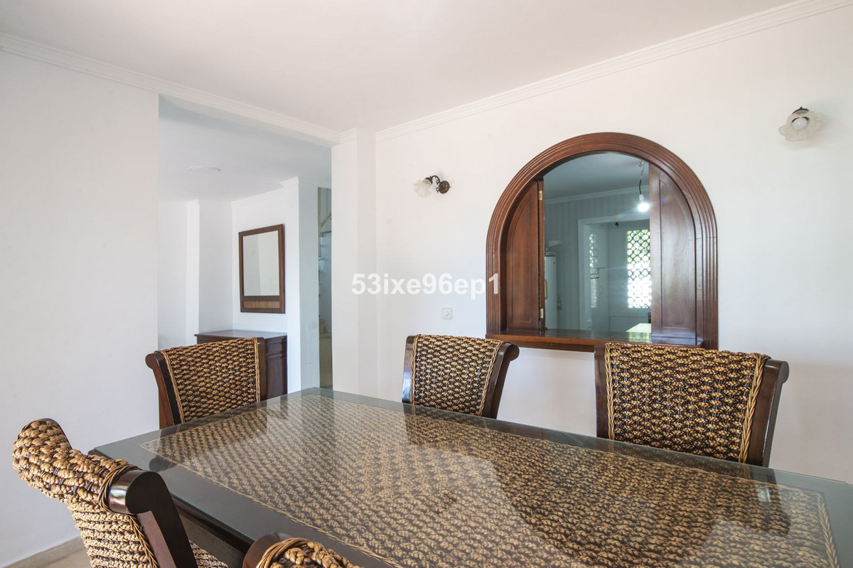 5 Bedroom Villa for Sale in New Golden Mile — 6