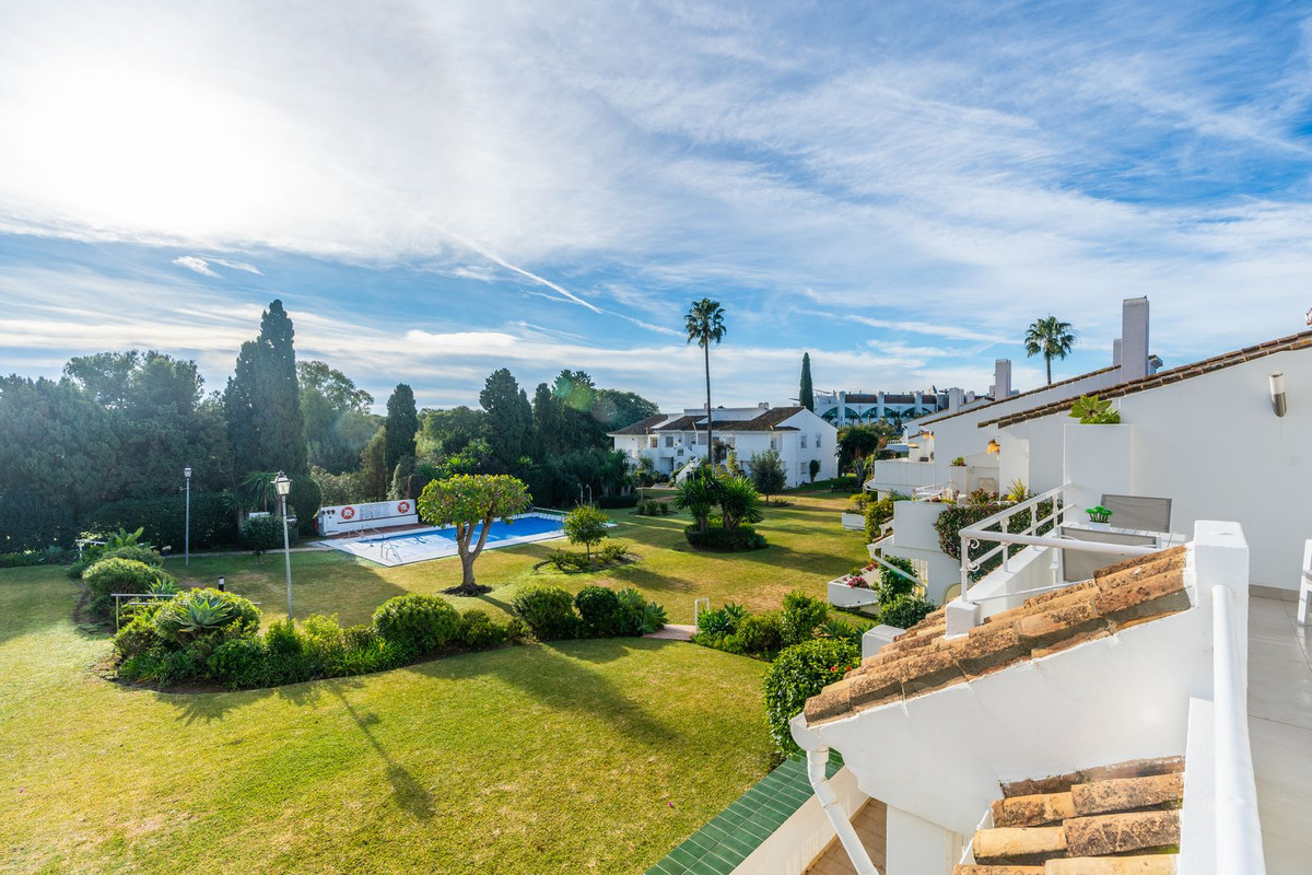 2 Bedroom Apartment for Sale in El Paraiso — 2