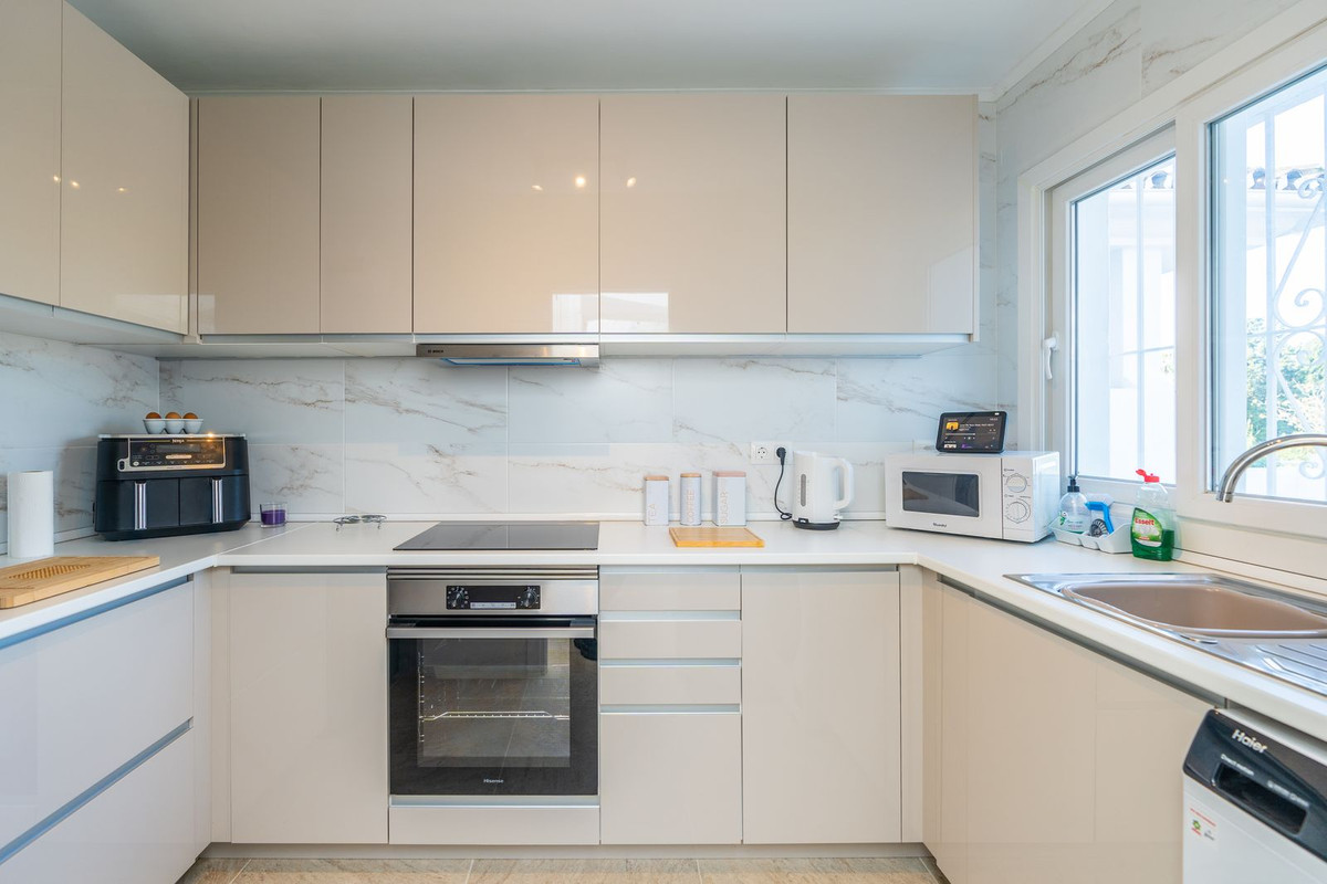 2 Bedroom Apartment for Sale in El Paraiso — 4