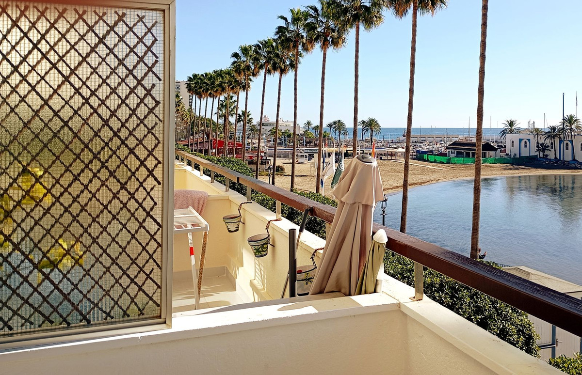 1 Bedroom Apartment for Sale in Marbella — 9