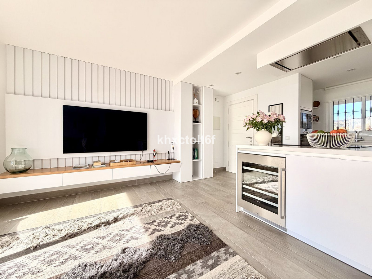 2 Bedroom Apartment for Sale in Marbella — 7