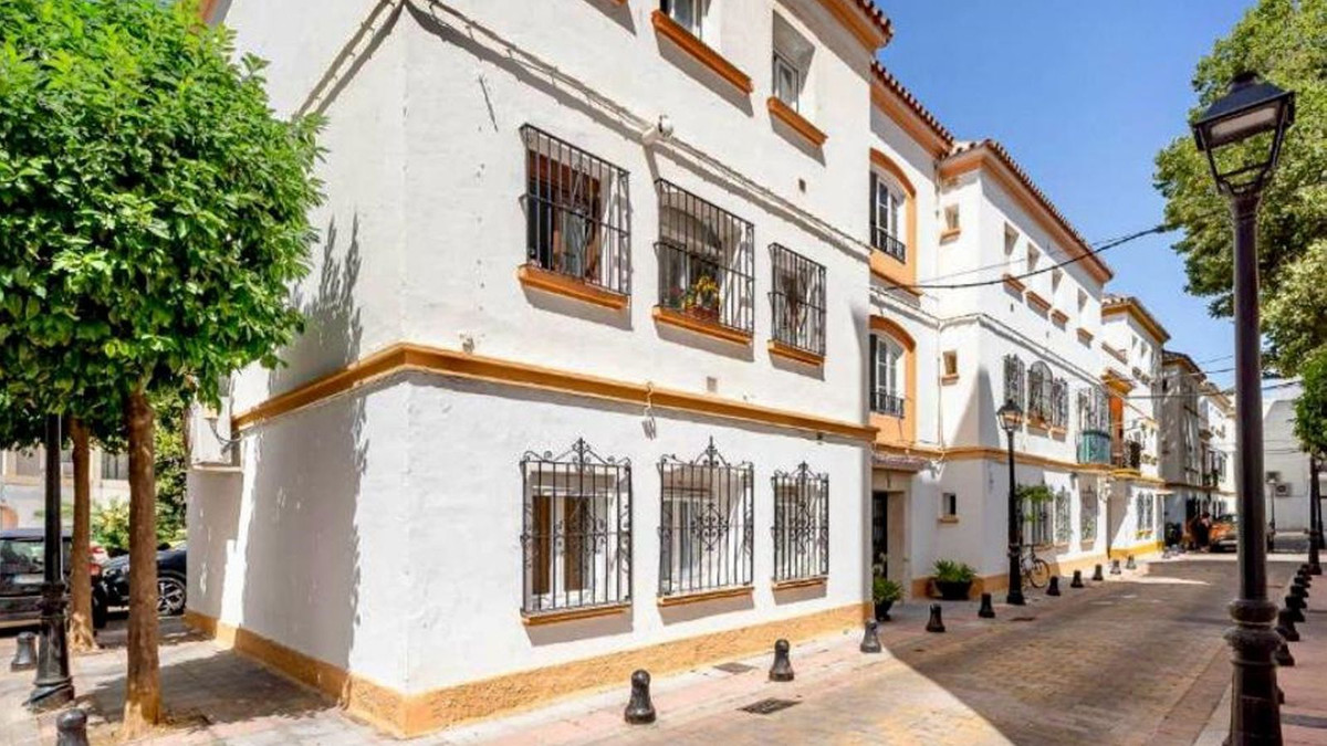3 Bedroom Apartment for Sale in Marbella — 5