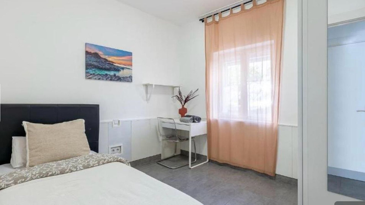 3 Bedroom Apartment for Sale in Marbella — 9