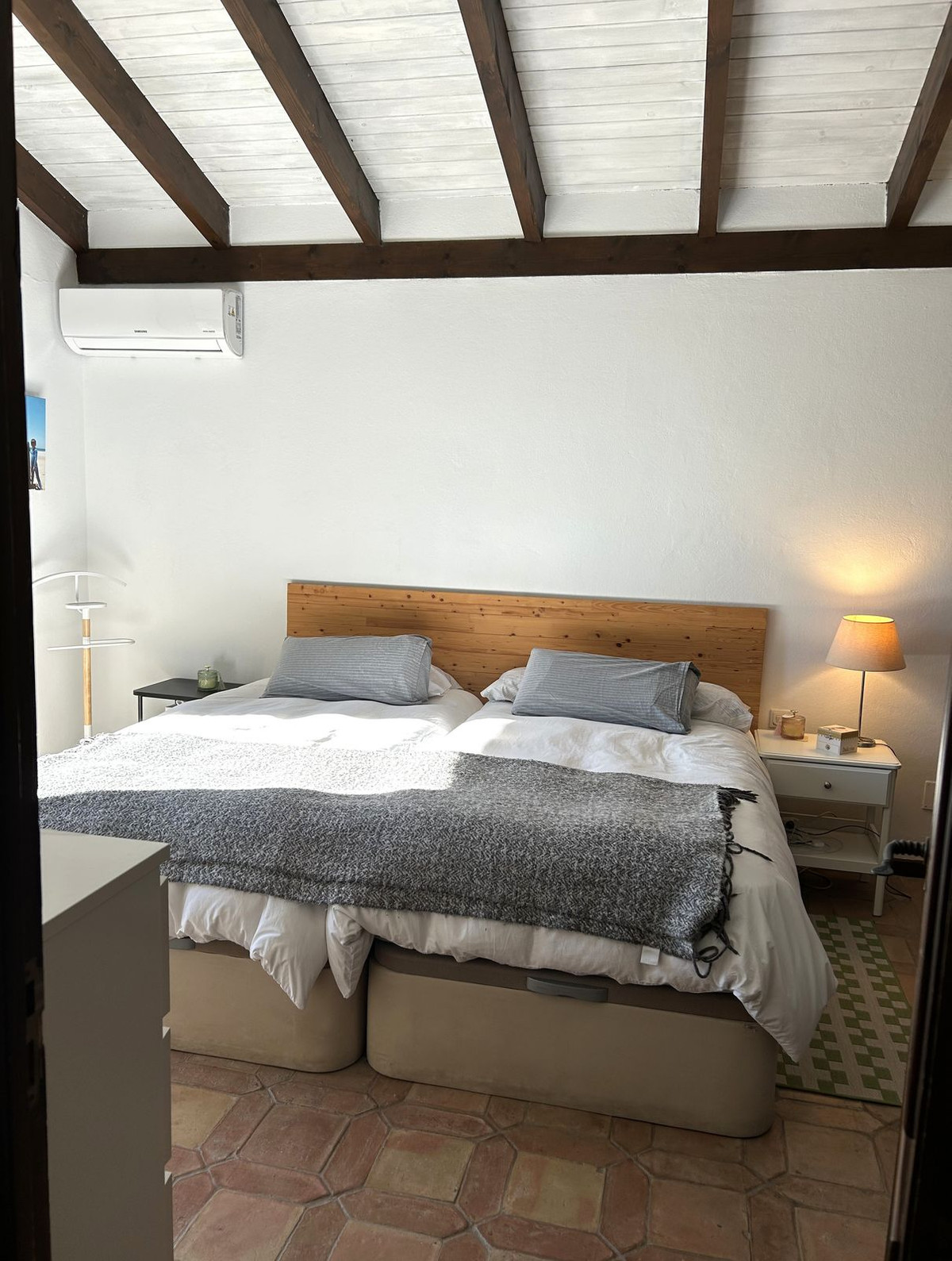 4 Bedroom Villa for Sale in New Golden Mile — view 11
