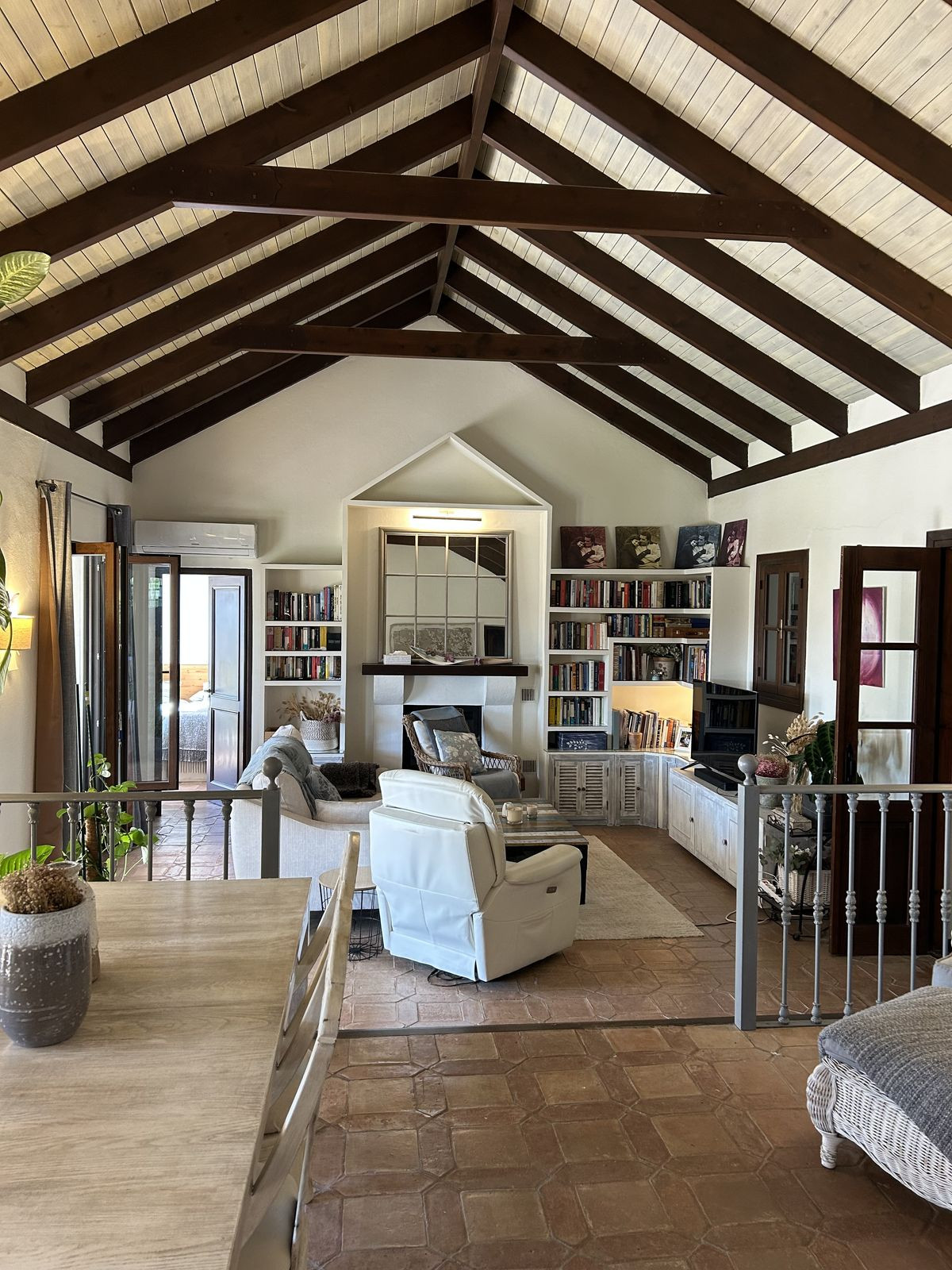 4 Bedroom Villa for Sale in New Golden Mile — 6