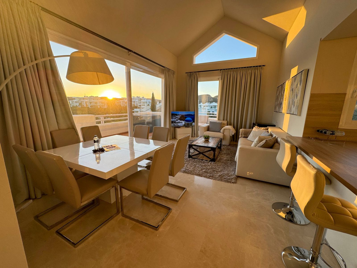 2 Bedroom Apartment for Sale in Estepona