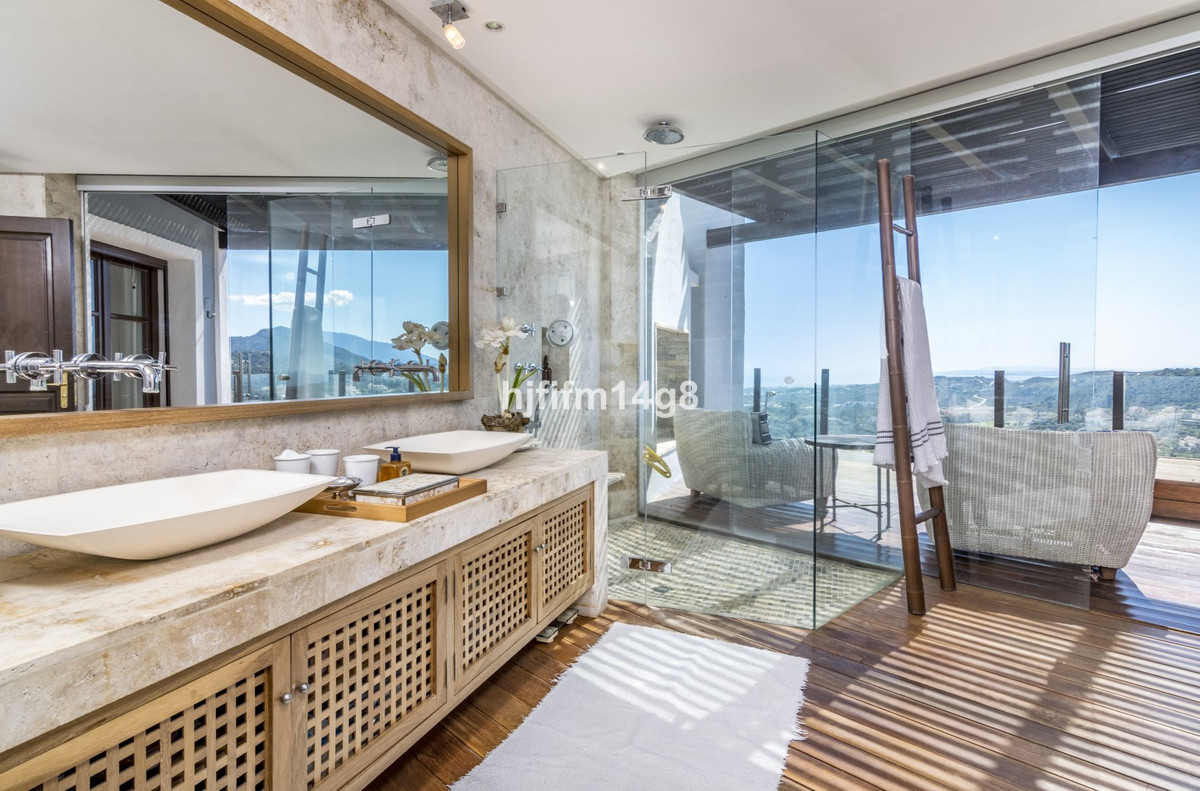 3 Bedroom Villa for Sale in La Heredia — view 12