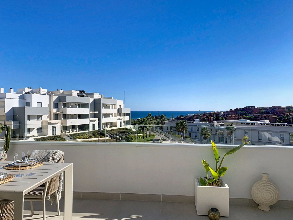 2 Bedroom Apartment for Sale in Estepona — view 19