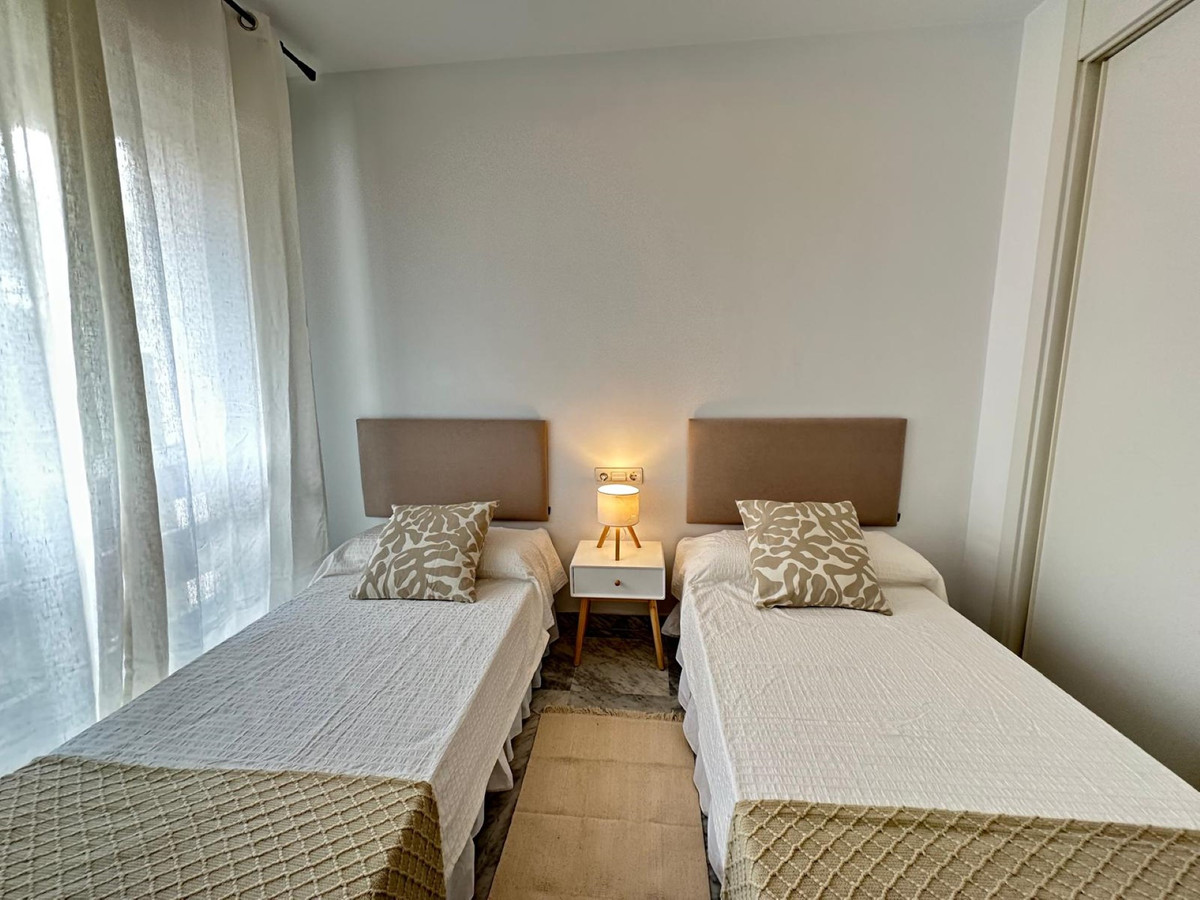 2 Bedroom Apartment for Sale in San Pedro de Alcántara — view 16