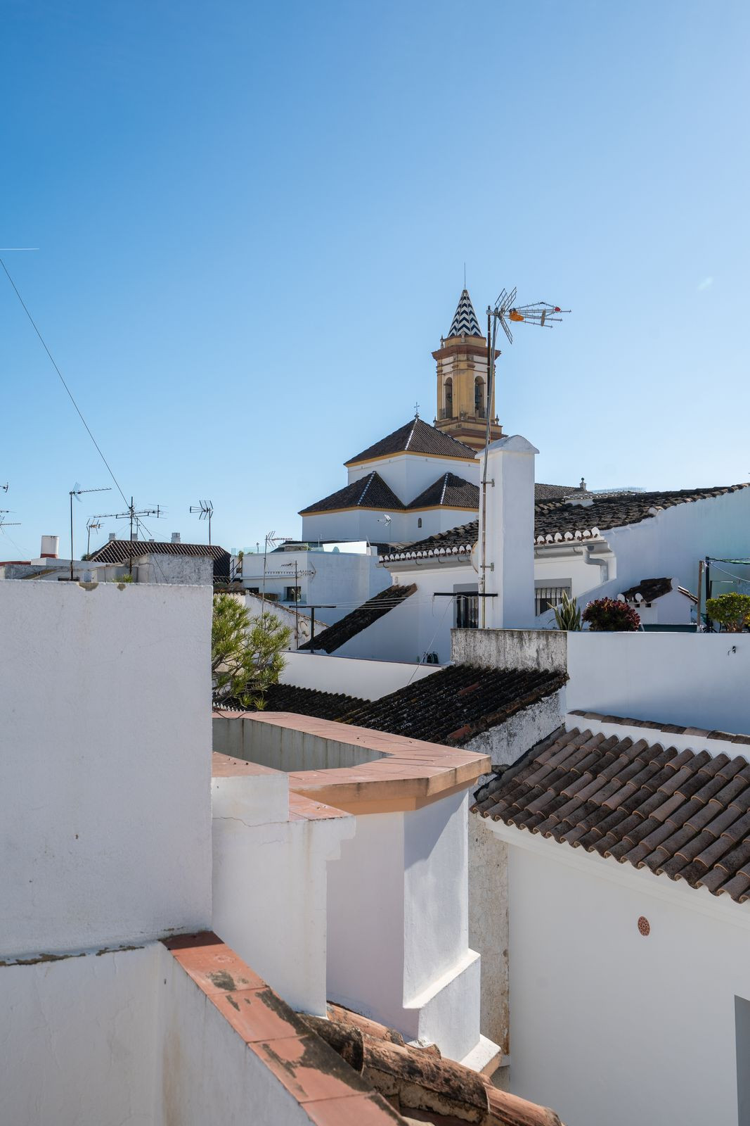 5 Bedroom Villa for Sale in Estepona — 5