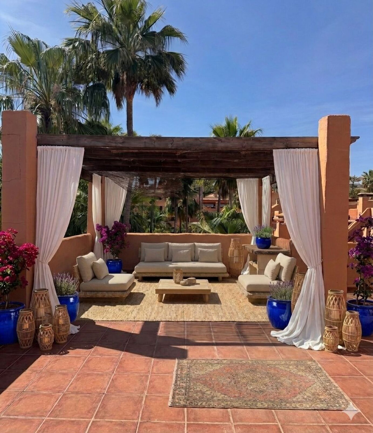 2 Bedroom Apartment for Sale in Estepona