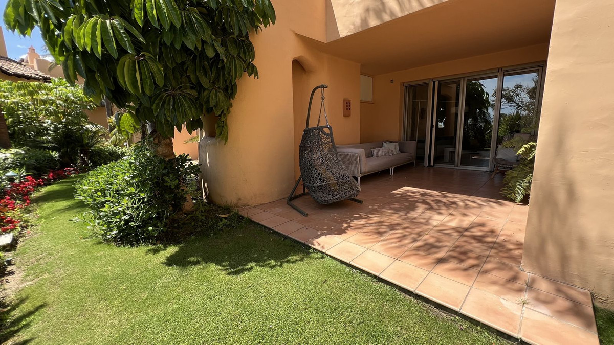 3 Bedroom Apartment for Sale in The Golden Mile — 3