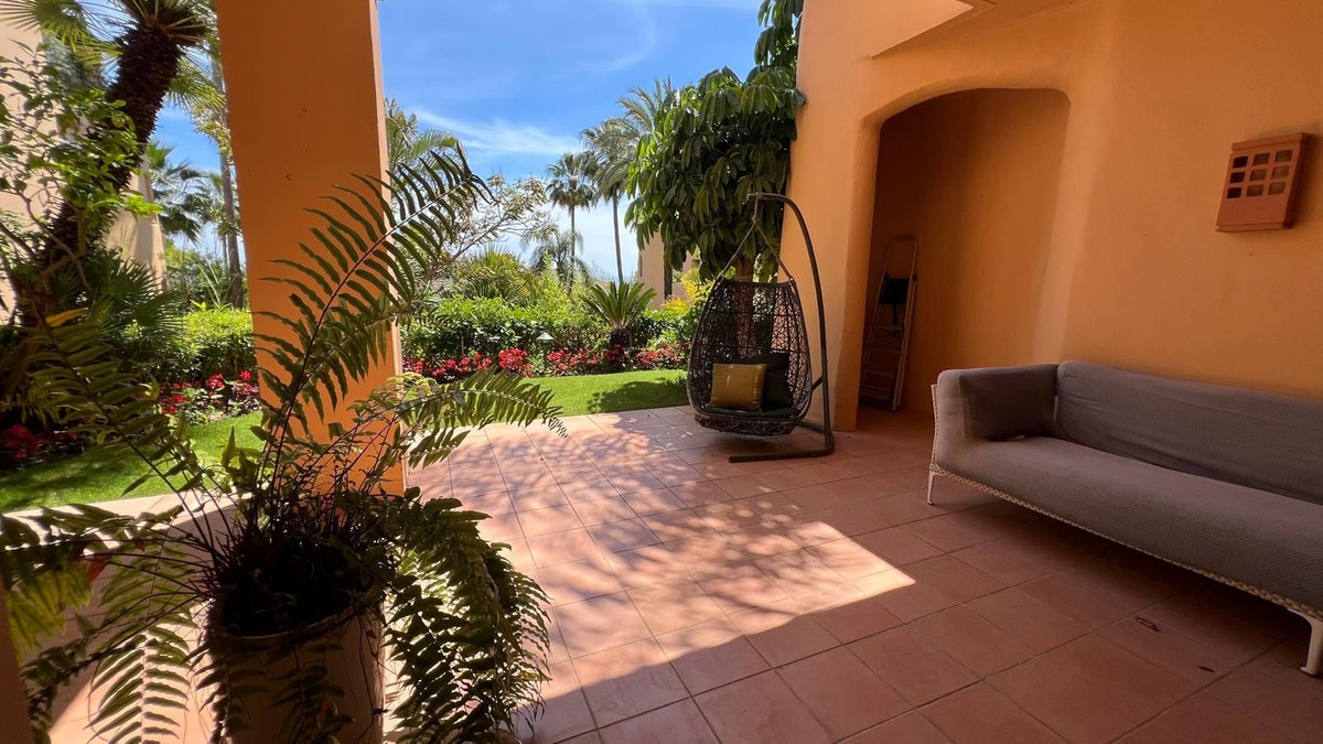 3 Bedroom Apartment for Sale in The Golden Mile — 5