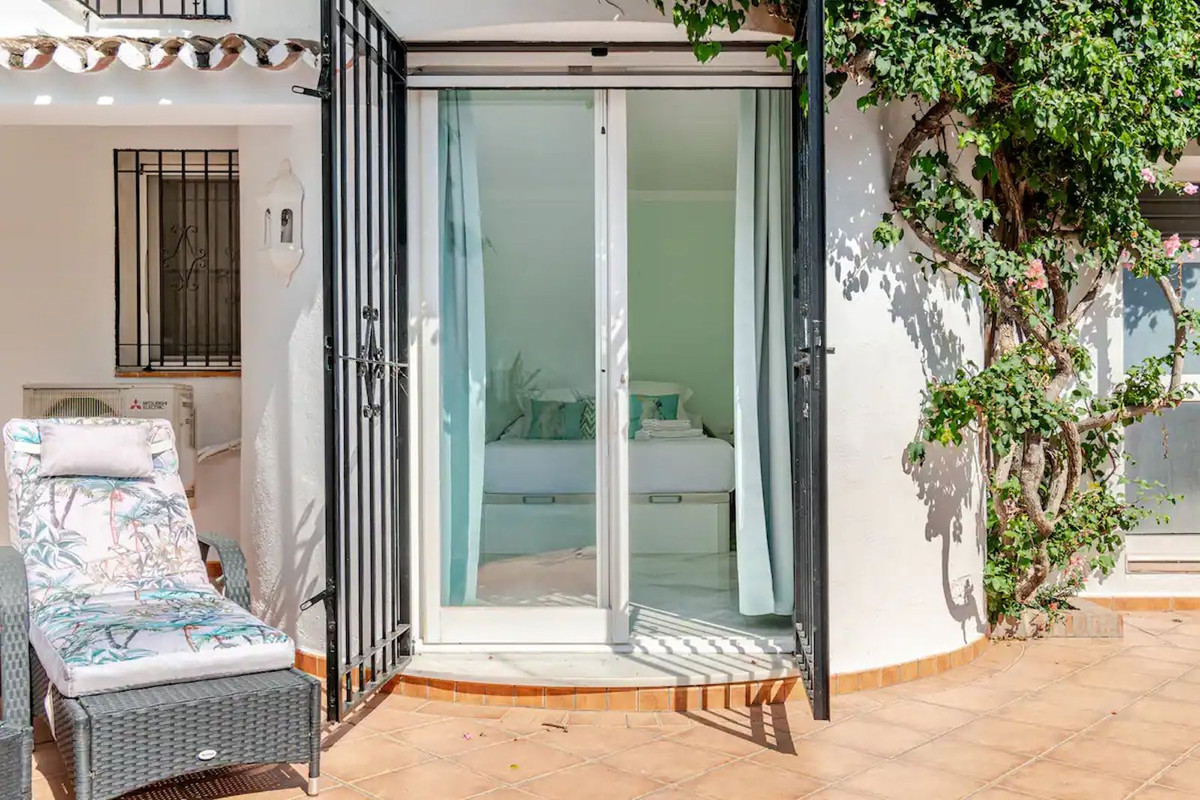 4 Bedroom Villa for Sale in Marbella — view 19