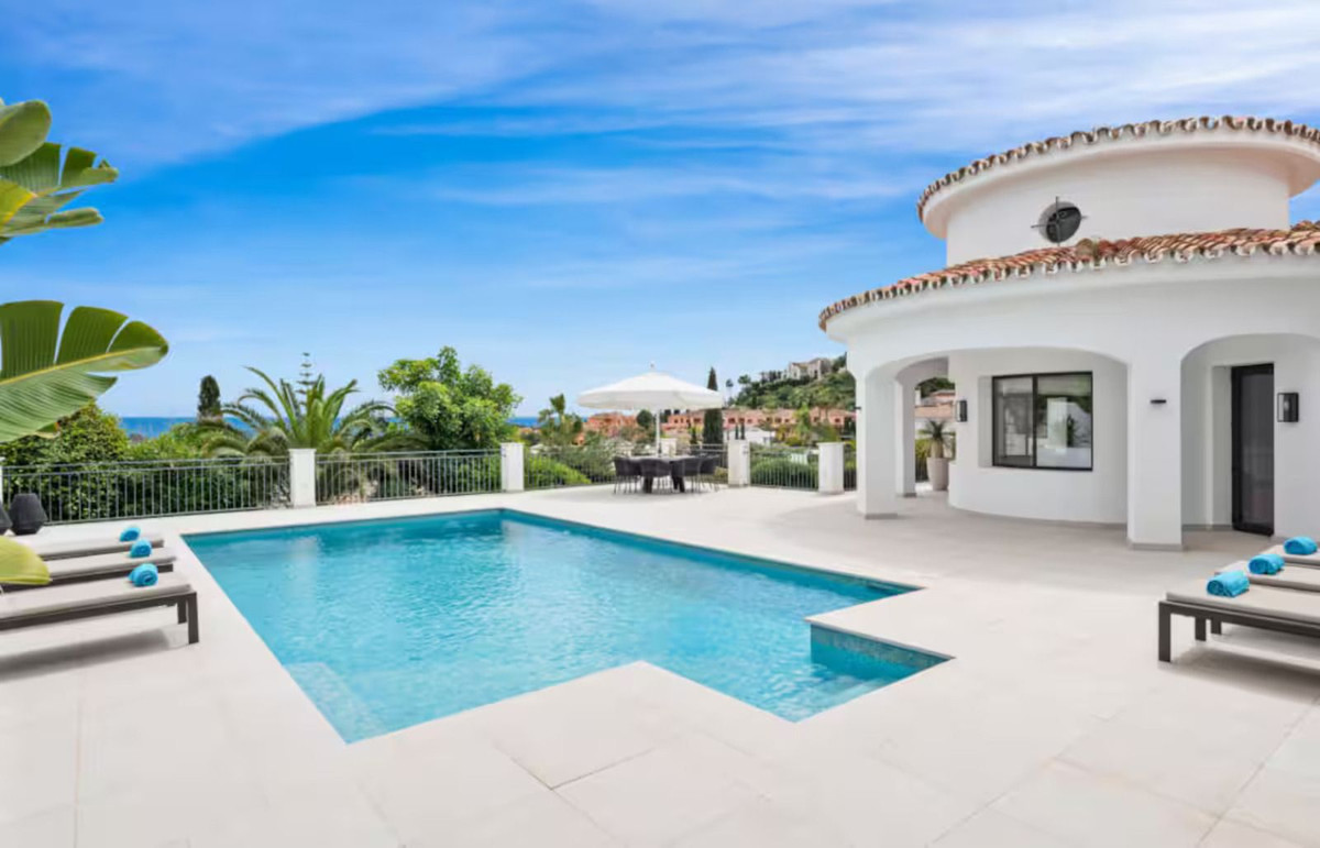 5 Bedroom Villa for Sale in Benahavís — 4