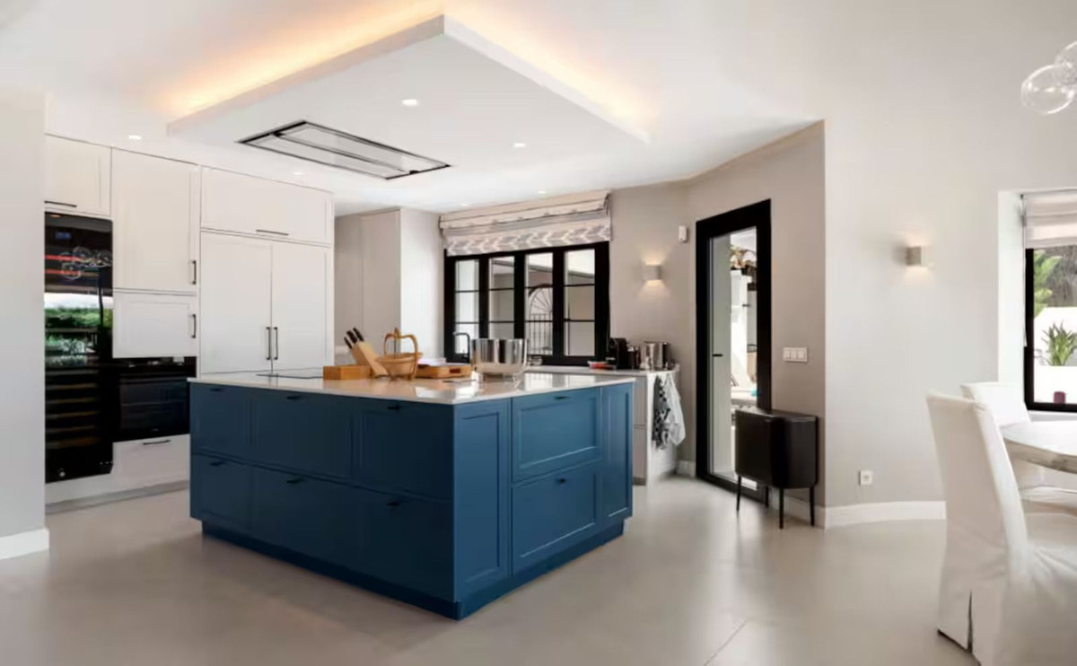 5 Bedroom Villa for Sale in Benahavís — 7