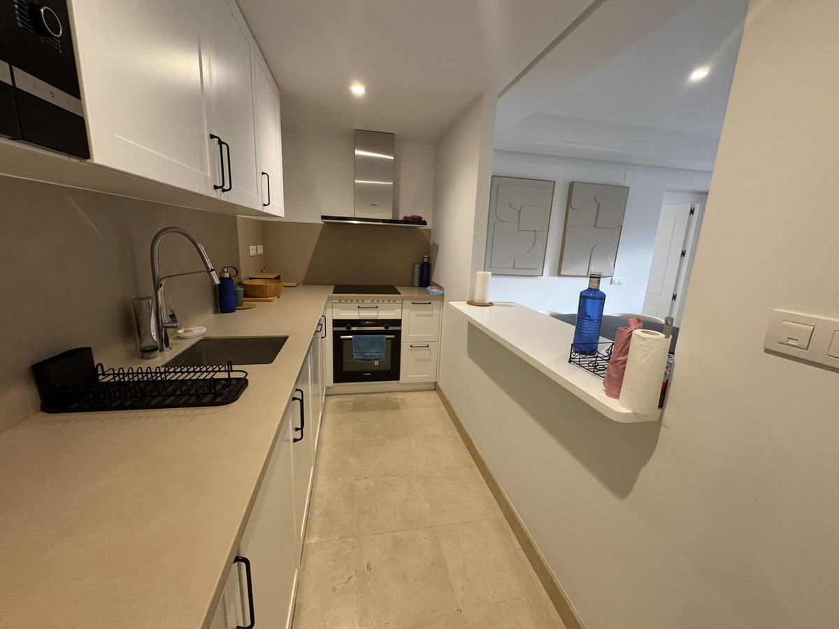 2 Bedroom Apartment for Sale in Aloha — 9